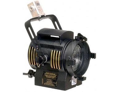 Fresnel 300 Watt Video Light